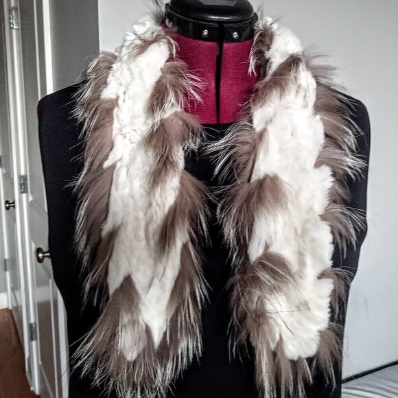 Soft Taupe White Fur Collar - Picture 1 of 4